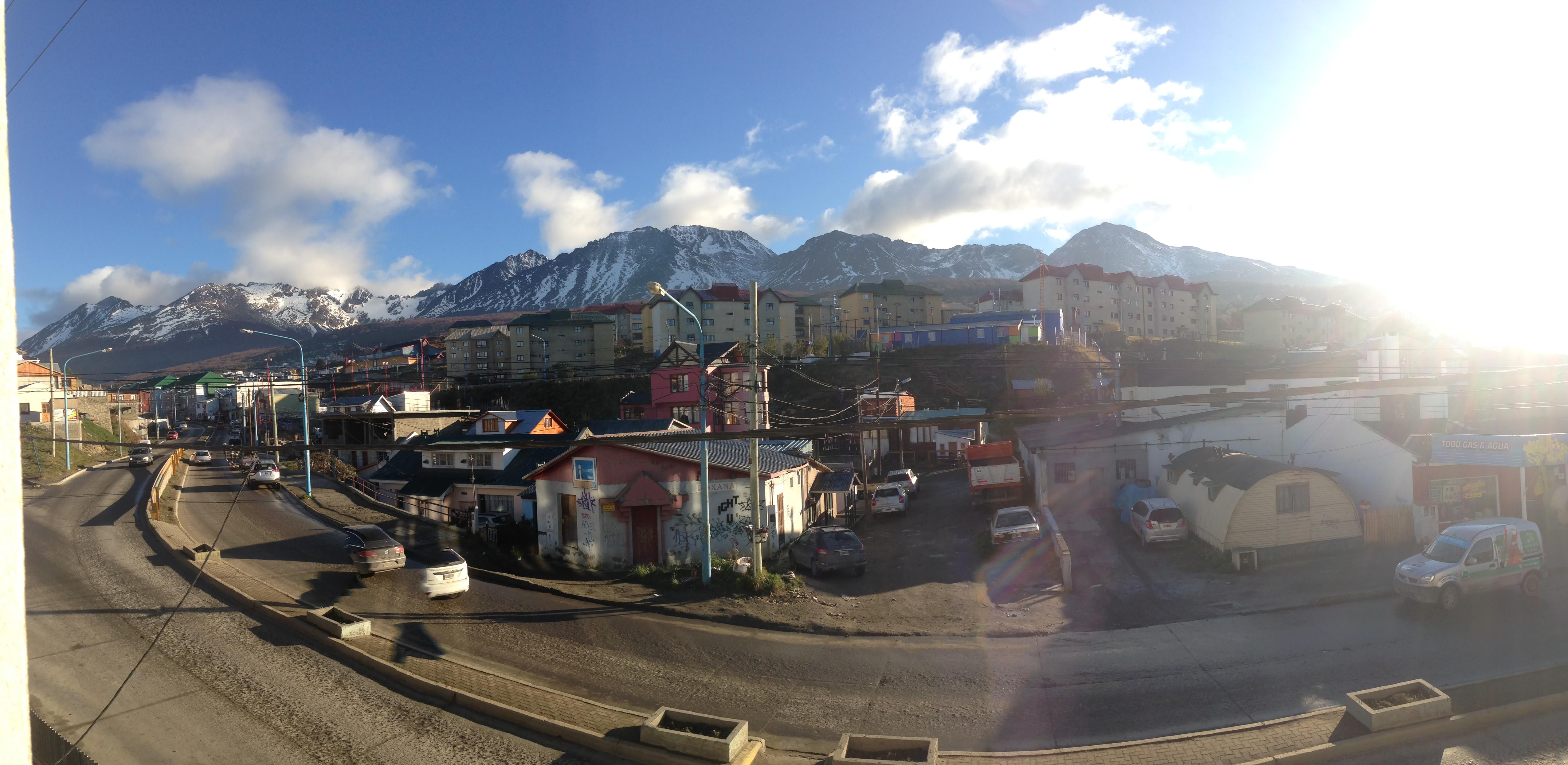 Patagonia Austral Apartamentos Ushuaia Exterior photo